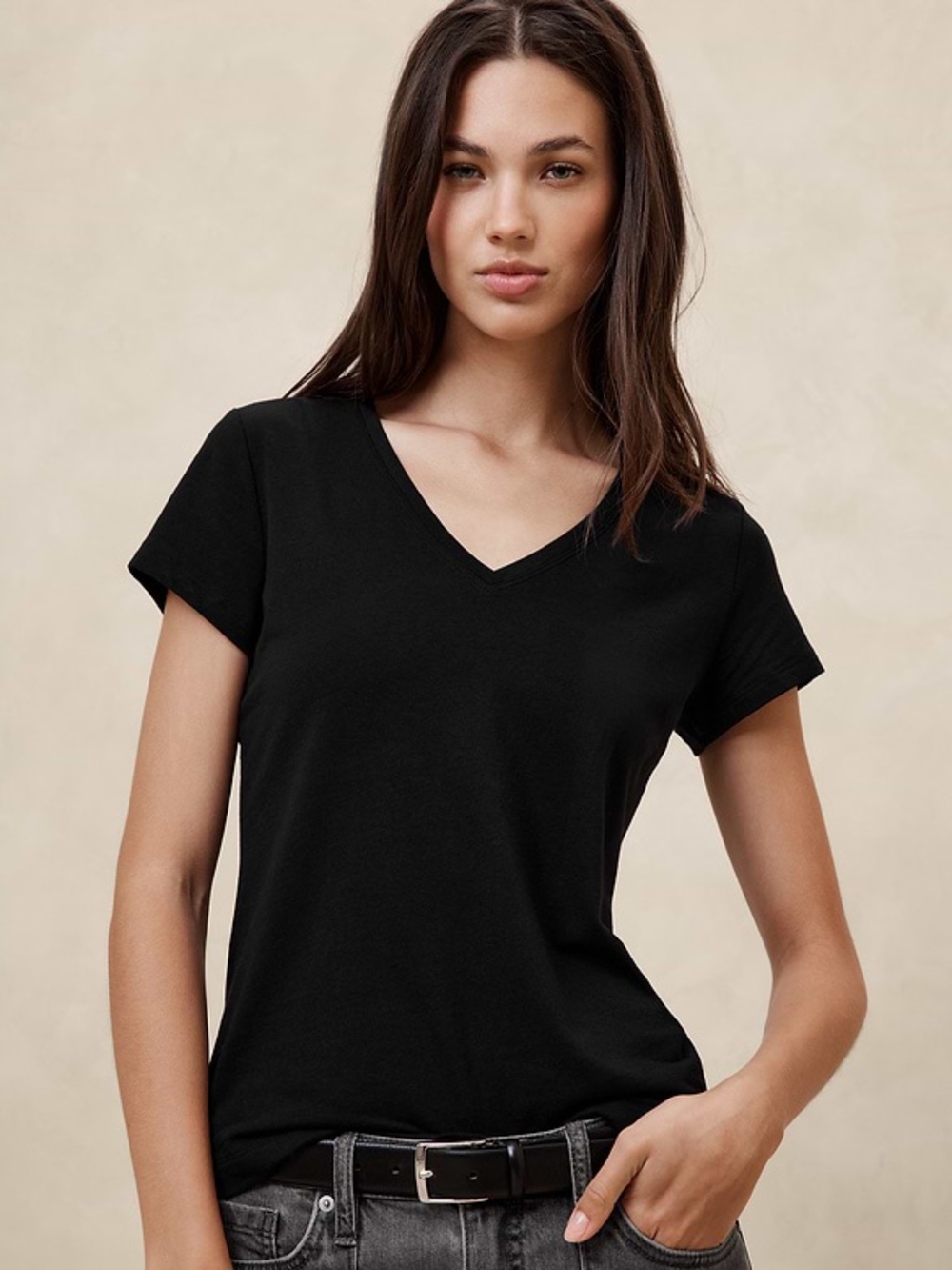 Banana Republic Black Classic V-Neck Short Sleeve Tee Organic Cotton Small